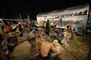 BIB: 
                            <button type="button" onclick="openModal(13715532)" class="btn btn-primary btn-sm float-right btn-popup" data-toggle="modal" data-target=".modal-high-quality">
                        <i class="fas fa-shopping-cart"></i> Add to Cart
                    </button>
                                            <button type="button" onclick="isThisMe(13715532, true)" class="btn btn-success btn-sm float-right btn-popup btn-isme hidden" data-toggle="tooltip" data-placement="bottom" title="นี่คือรูปของคุณใช่ไหม คลิกที่นี่เพื่อเอาเข้าอัลบั้ม">
                        <i class="fas fa-plus"></i> Add to album
                    </button>
                    <button type="button" onclick="isThisMe(13715532, false)" class="btn btn-warning btn-sm float-right btn-popup btn-isnotme hidden">
                        <i class="fas fa-ban"></i> Remove from album
                    </button>